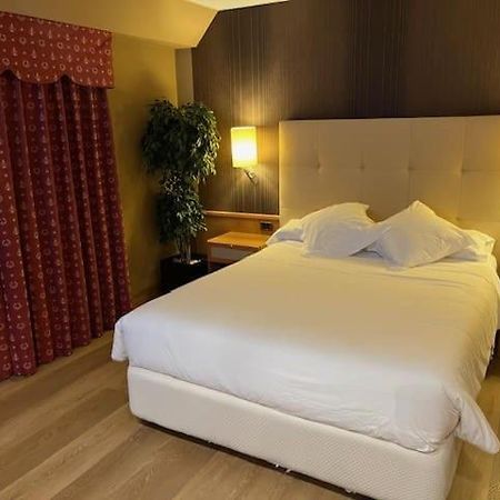Coto Real Hotell Rábade Exteriör bild