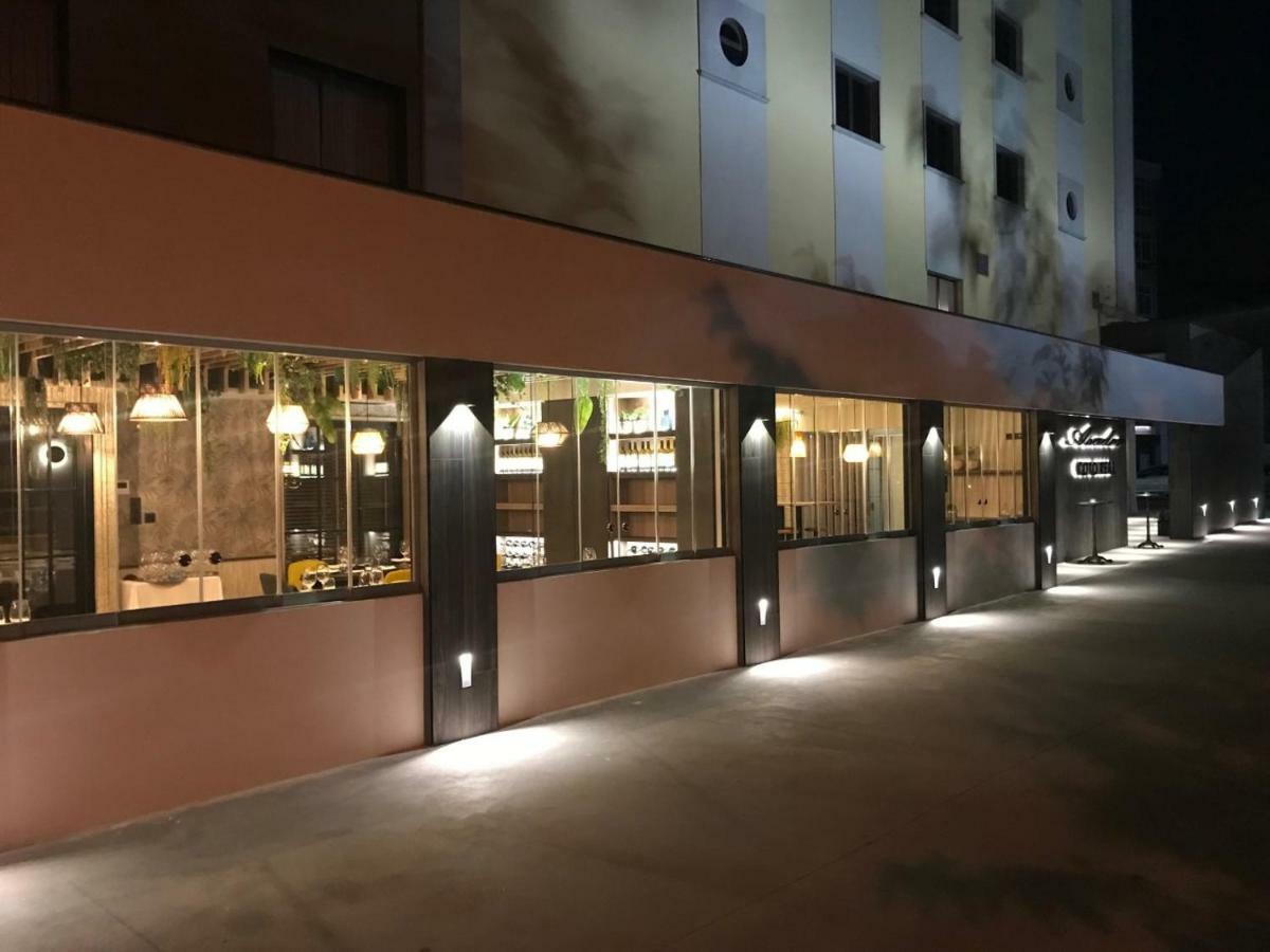 Coto Real Hotell Rábade Exteriör bild