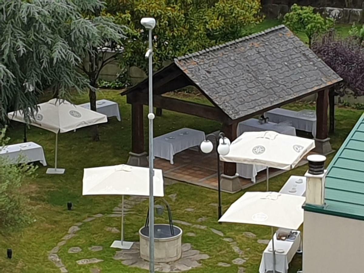 Coto Real Hotell Rábade Exteriör bild