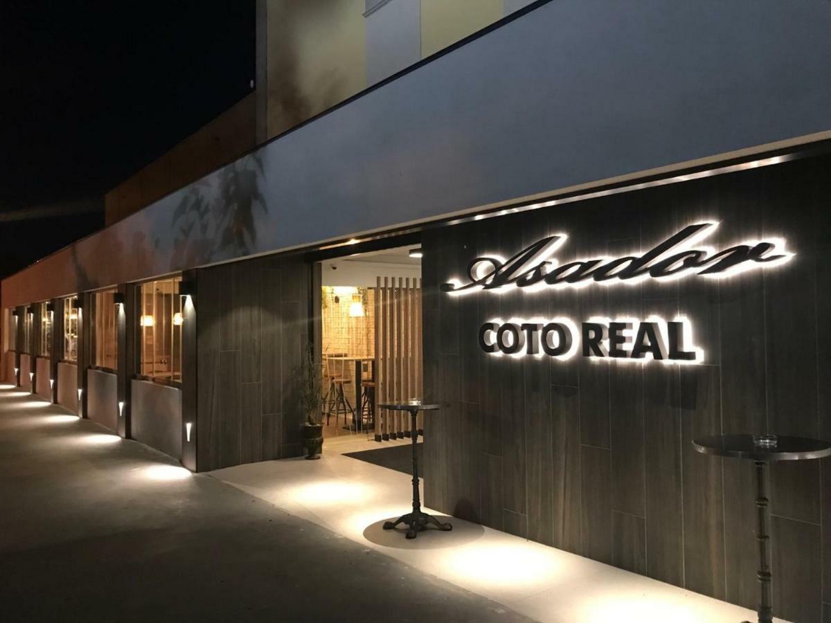 Coto Real Hotell Rábade Exteriör bild